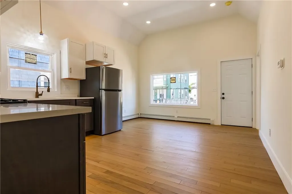 112 Hendrick Street Providence RI 02908