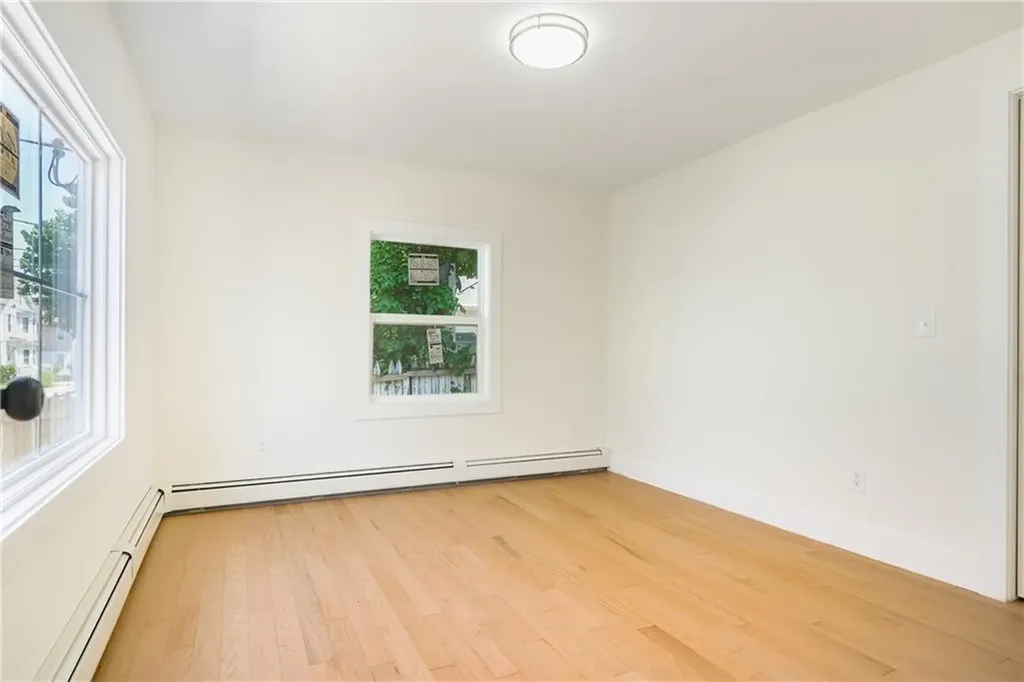 112 Hendrick Street Providence RI 02908