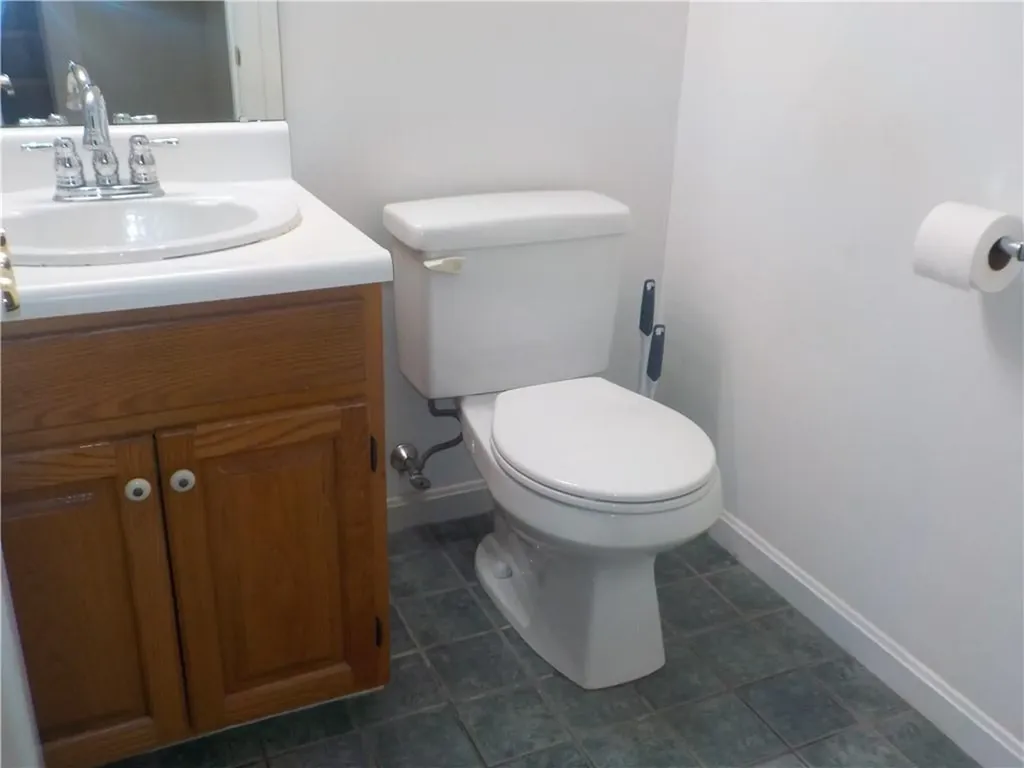 9 Fairway Lane Blackstone MA 01504
