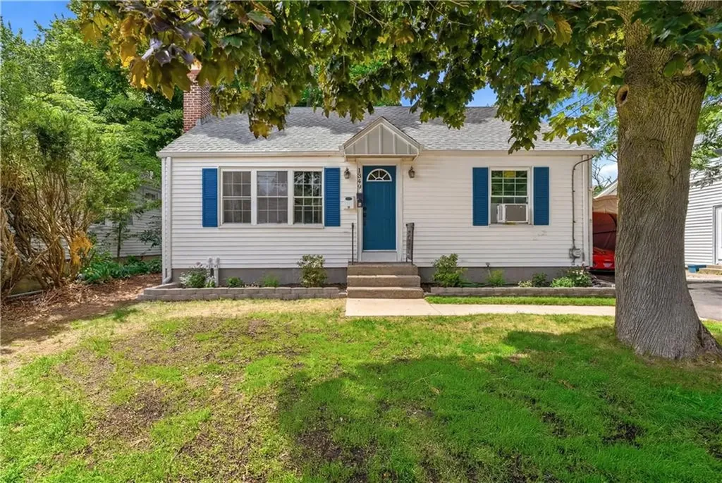 1349 W Shore Road Warwick RI 02889