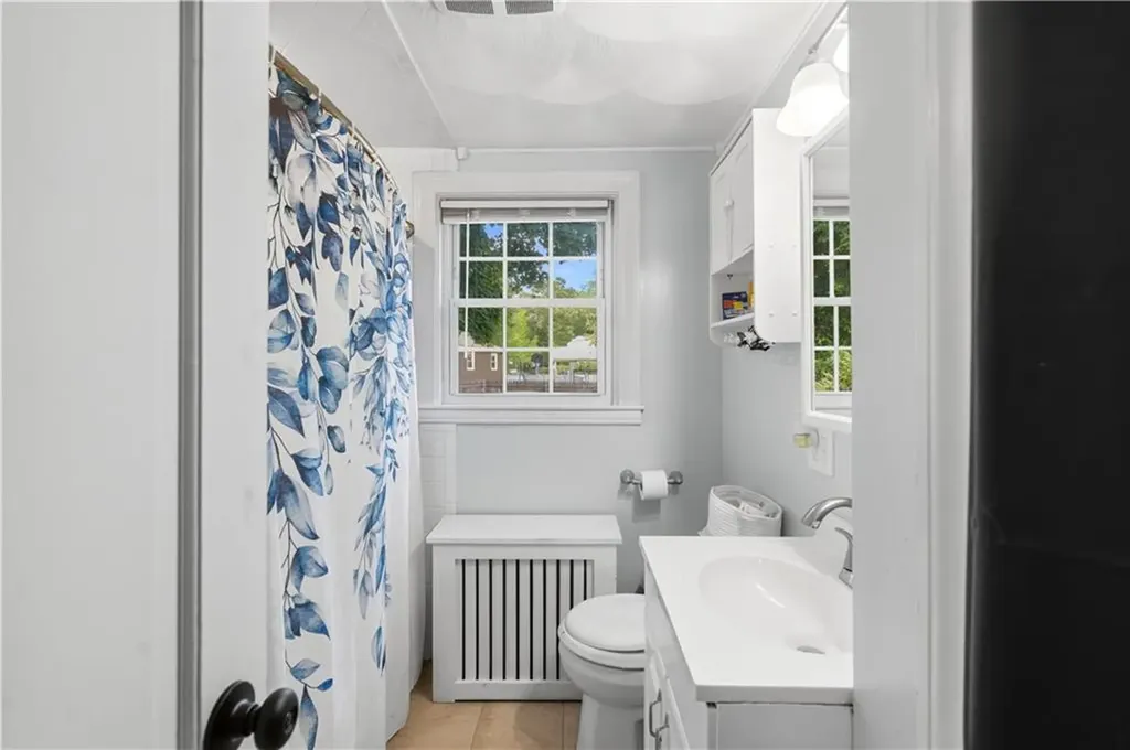 1349 W Shore Road Warwick RI 02889