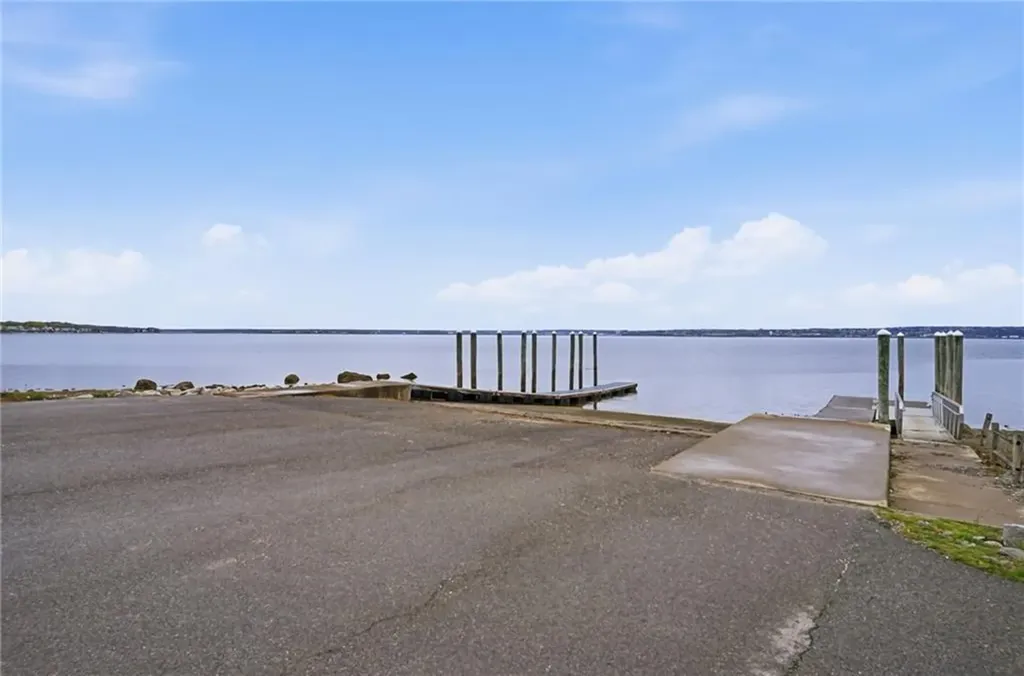 11 Cedar Drive Bristol RI 02809
