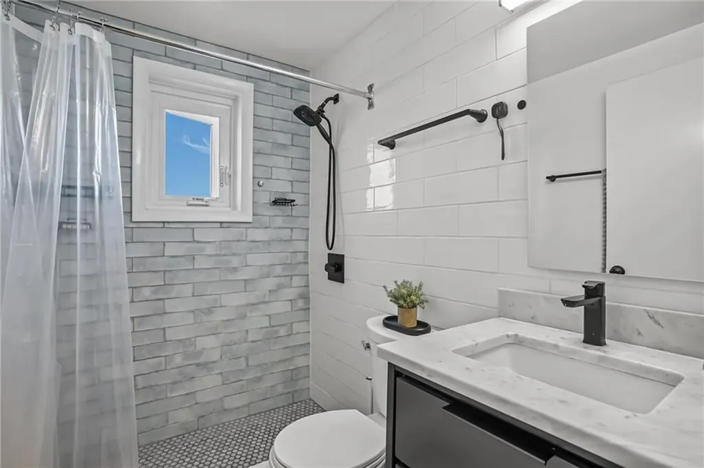 400 Narragansett Parkway Warwick RI 02888