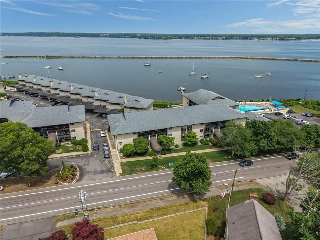 400 Narragansett Parkway Warwick RI 02888