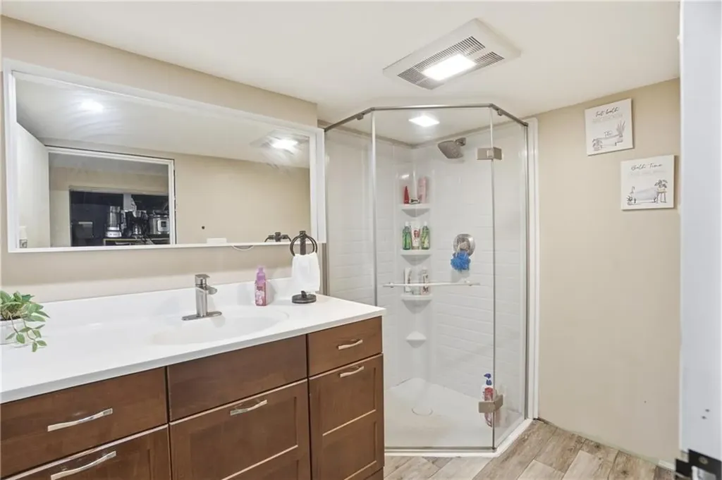 23 Sheffield Avenue North Providence RI 02911