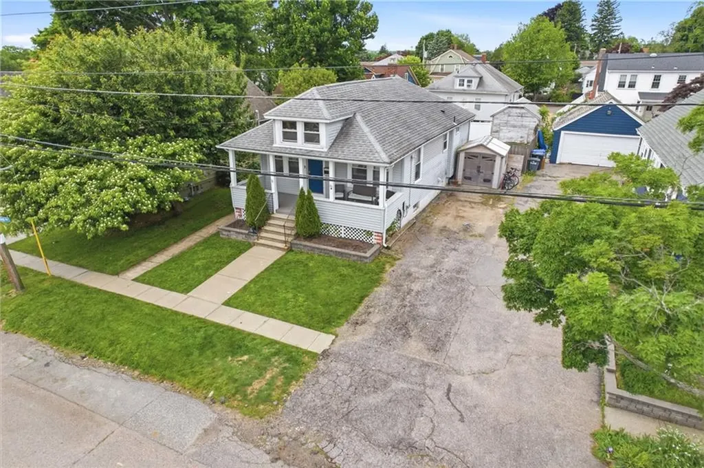 23 Sheffield Avenue North Providence RI 02911