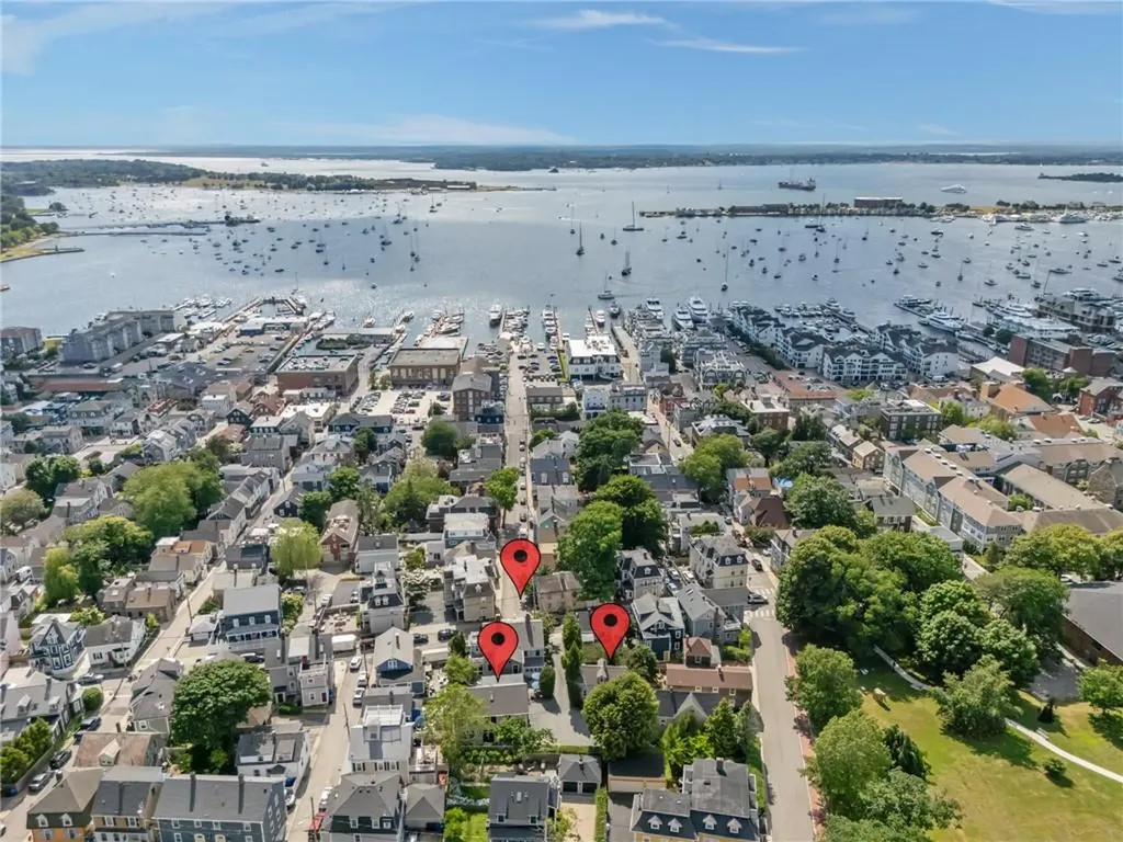 352 Spring Street Newport RI 02840