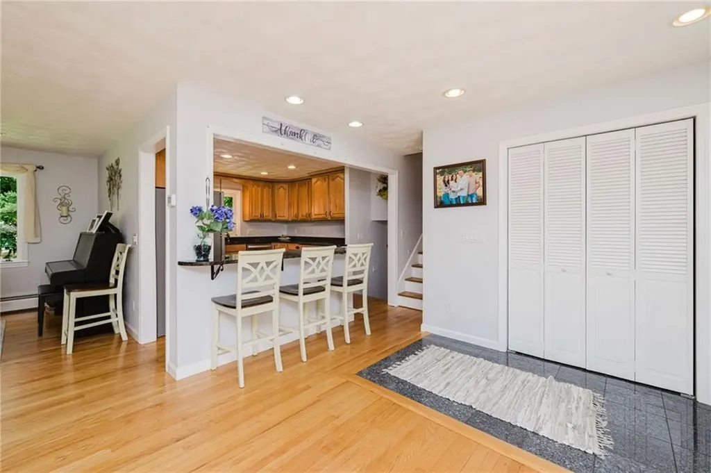 22 Oakview Terrace Glocester RI 02857