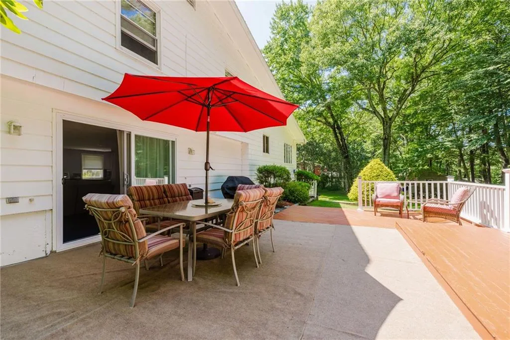 22 Oakview Terrace Glocester RI 02857