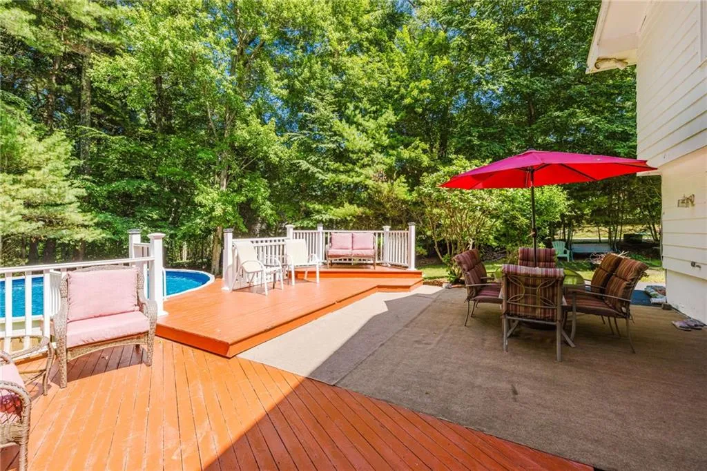 22 Oakview Terrace Glocester RI 02857