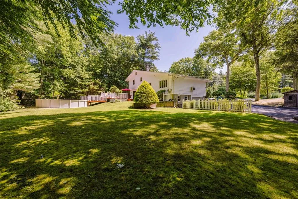 22 Oakview Terrace Glocester RI 02857