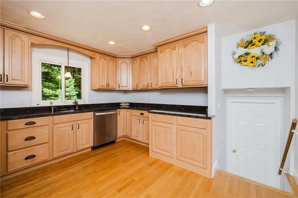 22 Oakview Terrace Glocester RI 02857