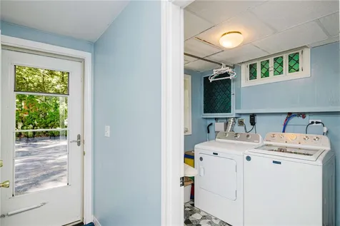 22 Oakview Terrace Glocester RI 02857