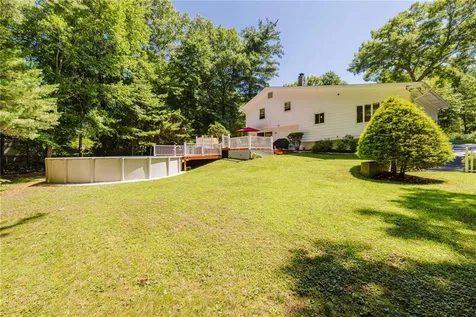 22 Oakview Terrace Glocester RI 02857