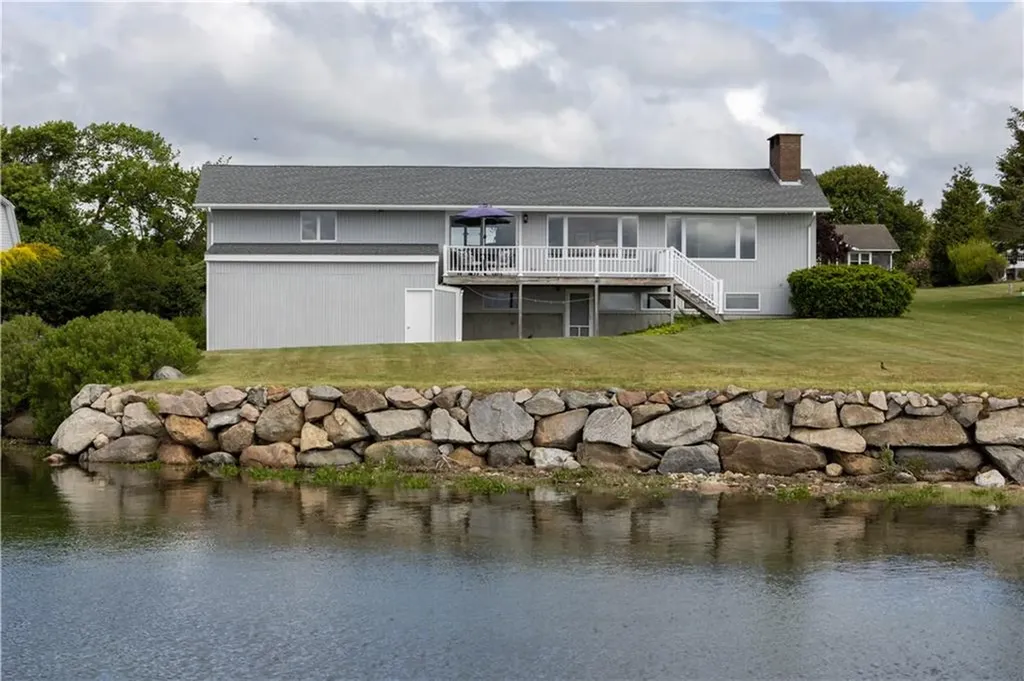 30 Dory Court South Kingstown RI 02879
