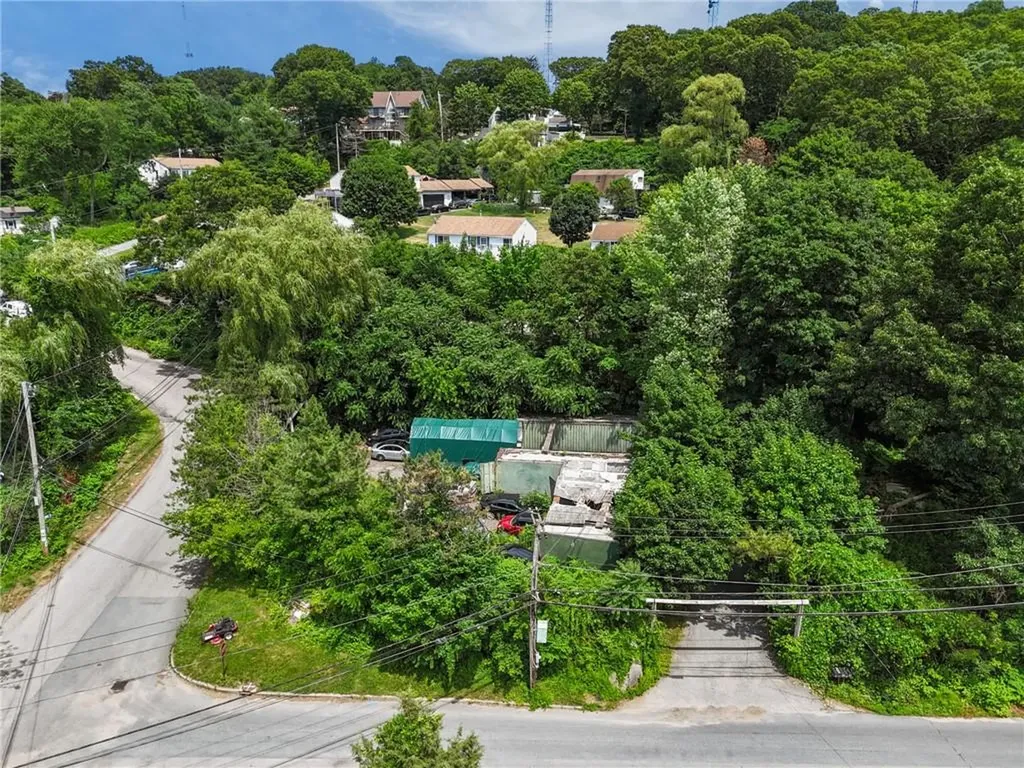 90 Monson Street Johnston RI 02919