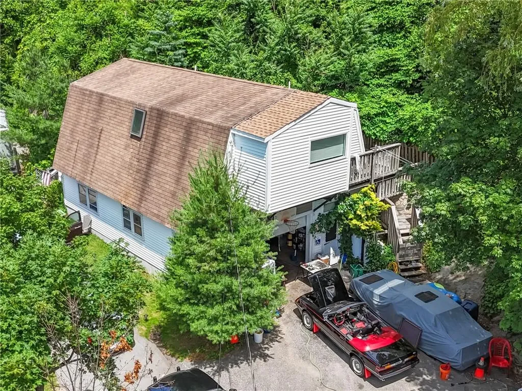 90 Monson Street Johnston RI 02919