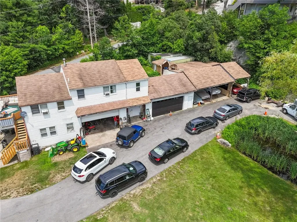 90 Monson Street Johnston RI 02919