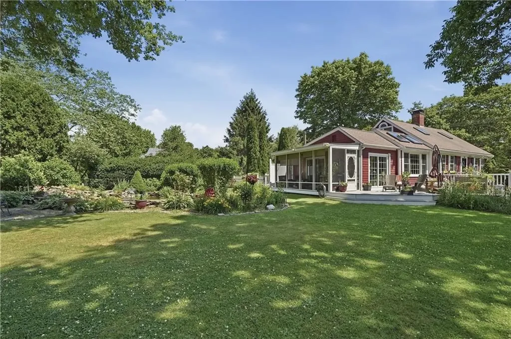 27 Crandall Road Little Compton RI 02837