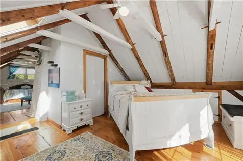 27 Crandall Road Little Compton RI 02837
