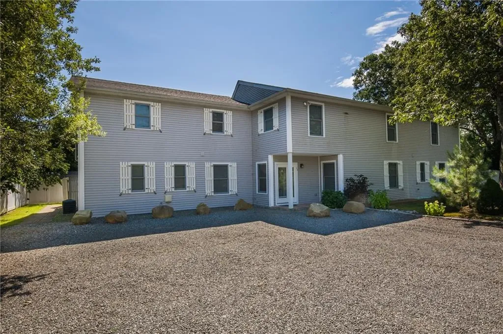 43 Inez Street Narragansett RI 02882