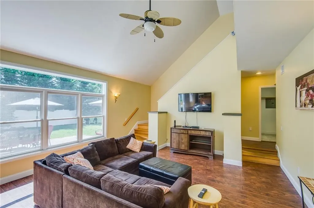 43 Inez Street Narragansett RI 02882