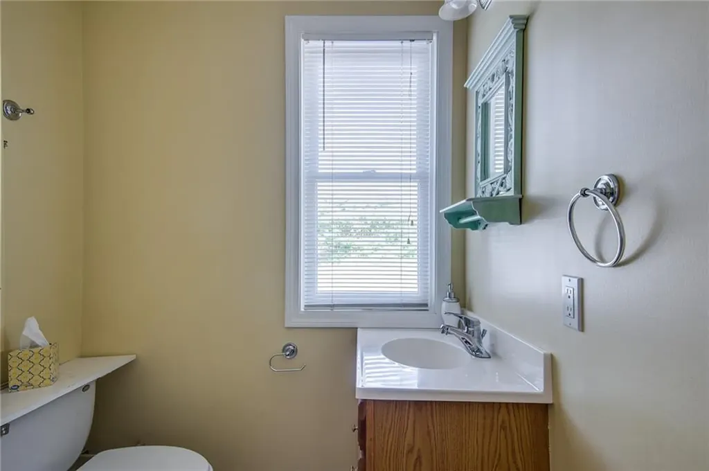 43 Inez Street Narragansett RI 02882
