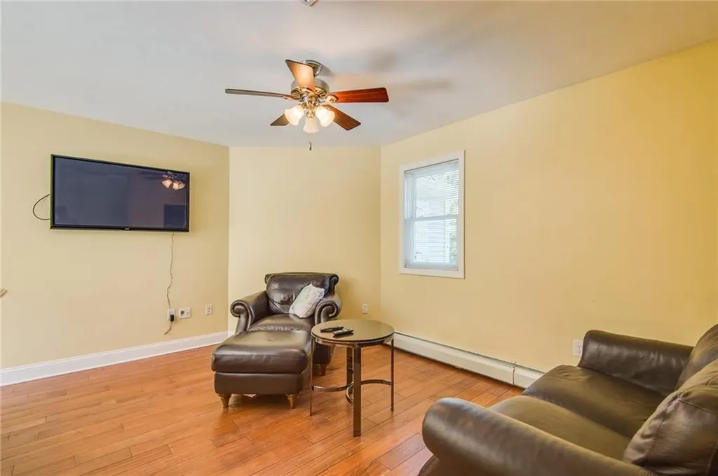 43 Inez Street Narragansett RI 02882