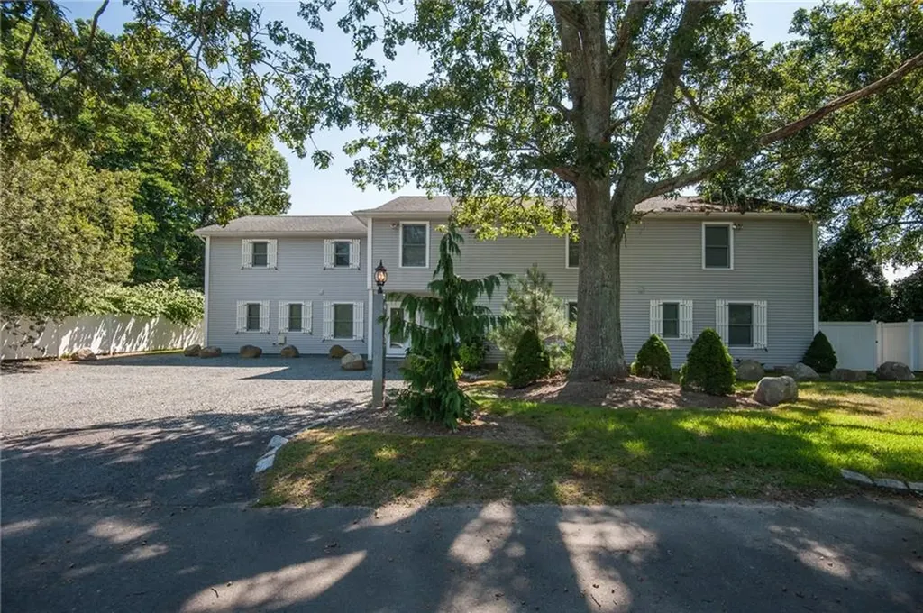 43 Inez Street Narragansett RI 02882