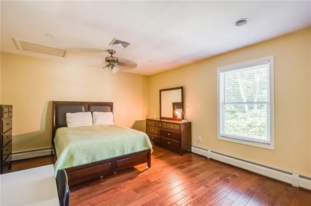 43 Inez Street Narragansett RI 02882