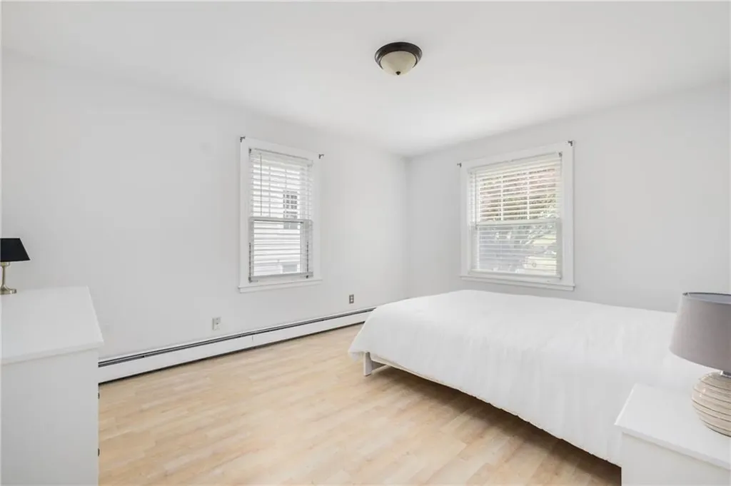 121 Bay View Avenue Bristol RI 02809
