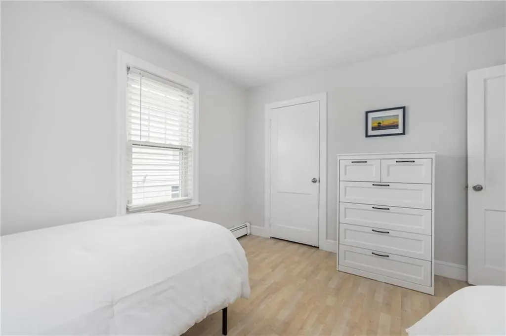 121 Bay View Avenue Bristol RI 02809