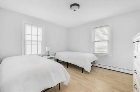 121 Bay View Avenue Bristol RI 02809