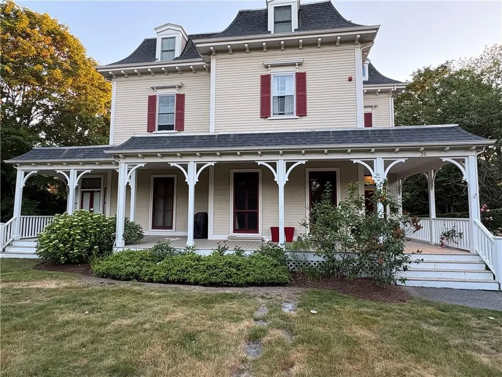 20 Greenough Place Newport RI 02840
