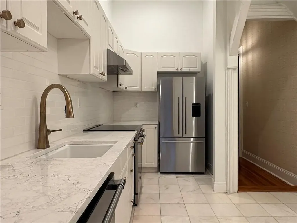 20 Greenough Place Newport RI 02840