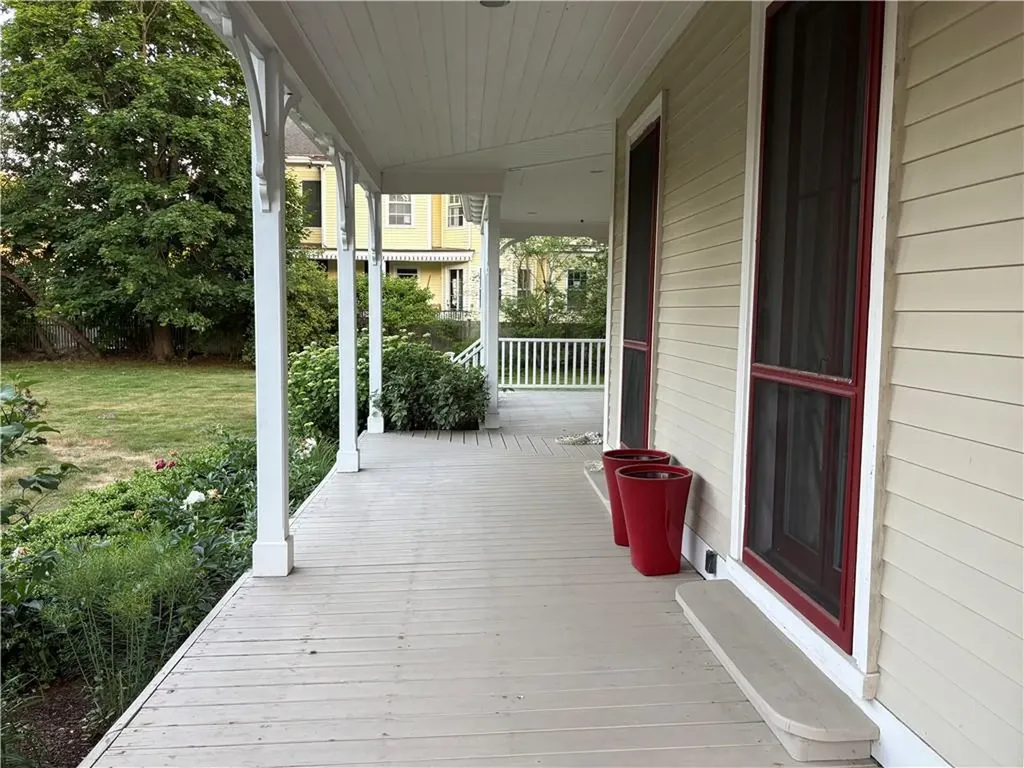 20 Greenough Place Newport RI 02840