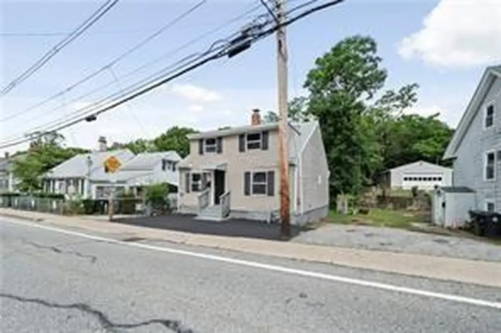 70 S Main Street Coventry RI 02816