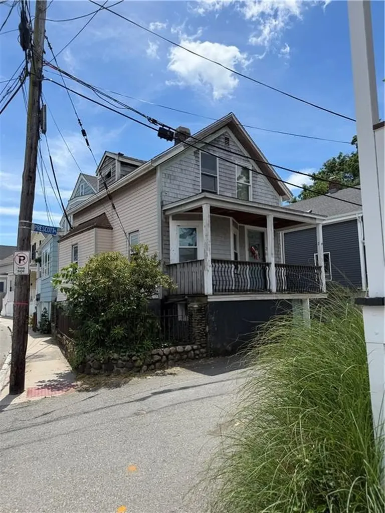 2 Prescott Place Newport RI 02840