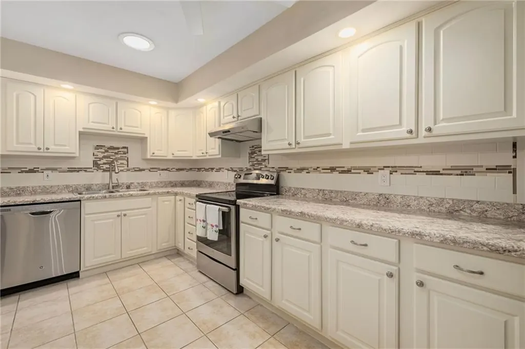 2970 Mendon Road Cumberland RI 02864