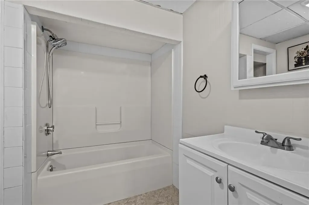 851 Manton Avenue Providence RI 02909