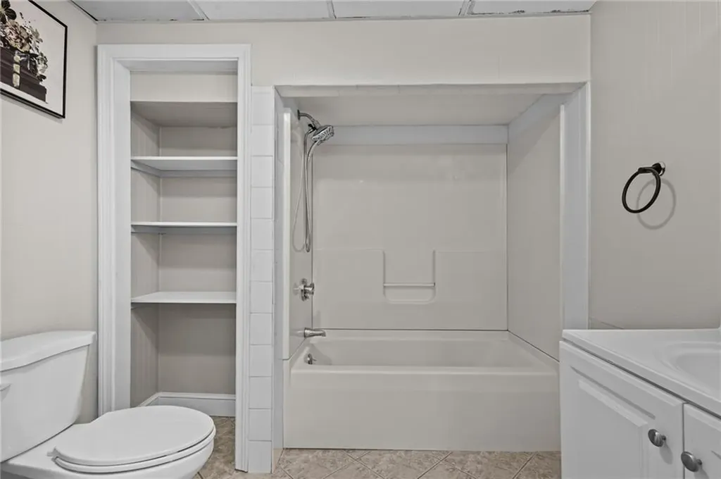 851 Manton Avenue Providence RI 02909