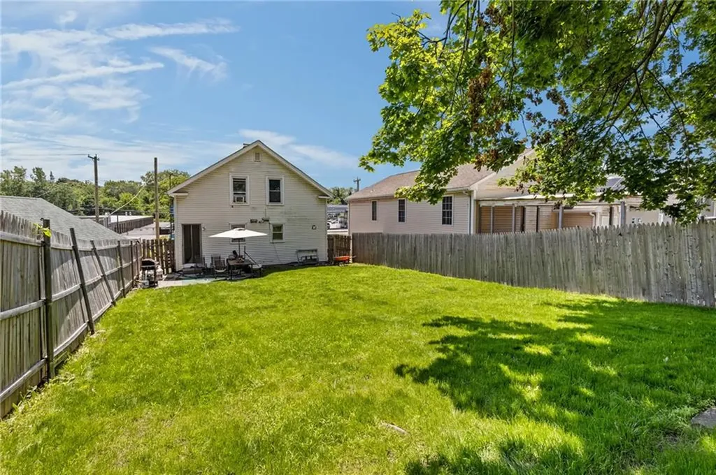 851 Manton Avenue Providence RI 02909