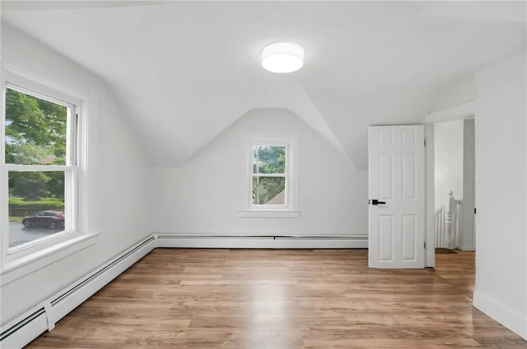 59 Central Avenue North Providence RI 02911