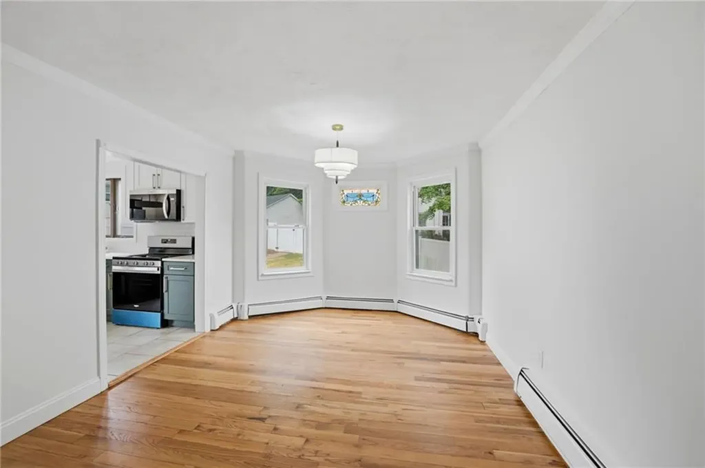 59 Central Avenue North Providence RI 02911