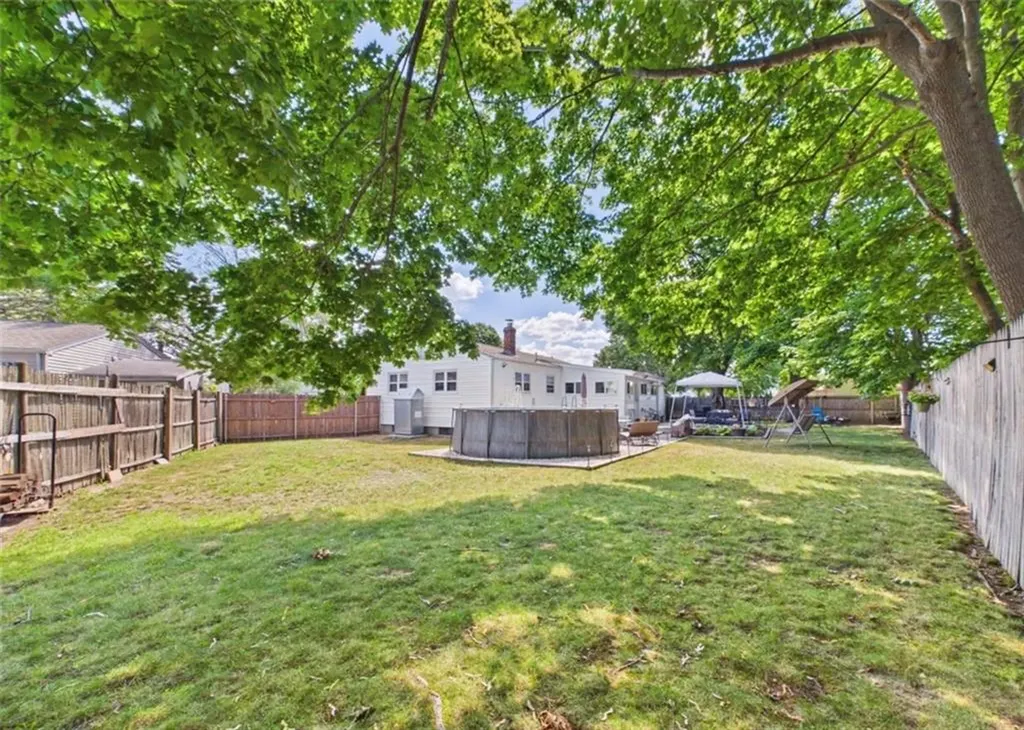 185 Vineyard Road Warwick RI 02889