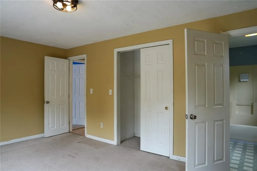 10 Scott Court Warren RI 02885