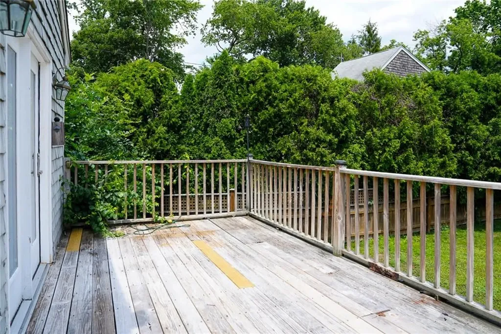 10 Scott Court Warren RI 02885