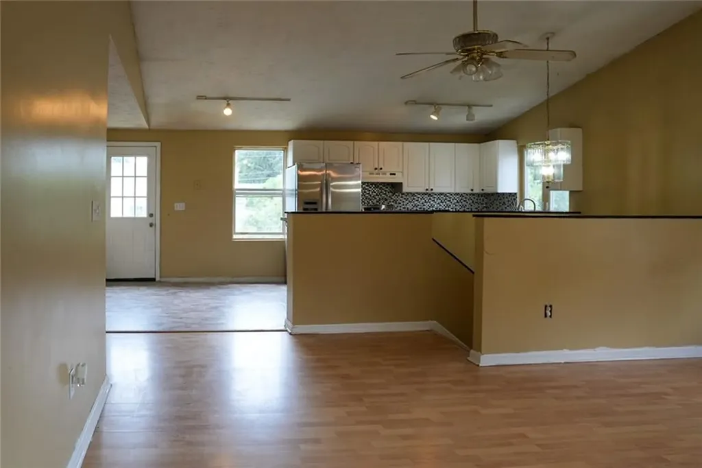 10 Scott Court Warren RI 02885