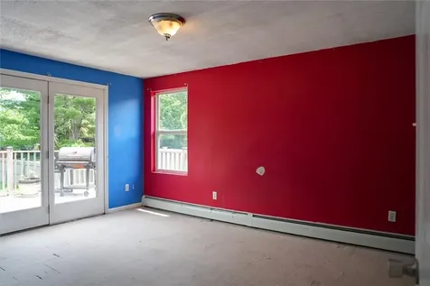 10 Scott Court Warren RI 02885