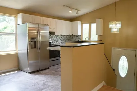 10 Scott Court Warren RI 02885